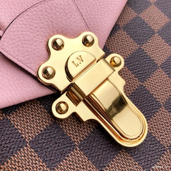 WIS Backpack CHANELapton Vuitton Louis 0816